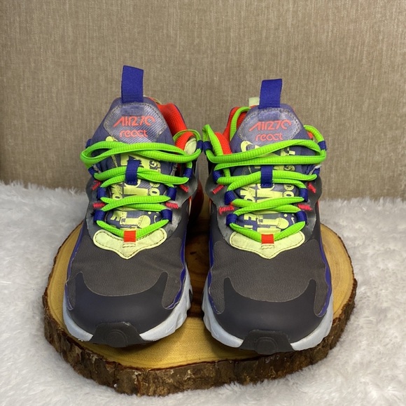 Nike AIR MAX 270 REACT - Picture 3 of 8